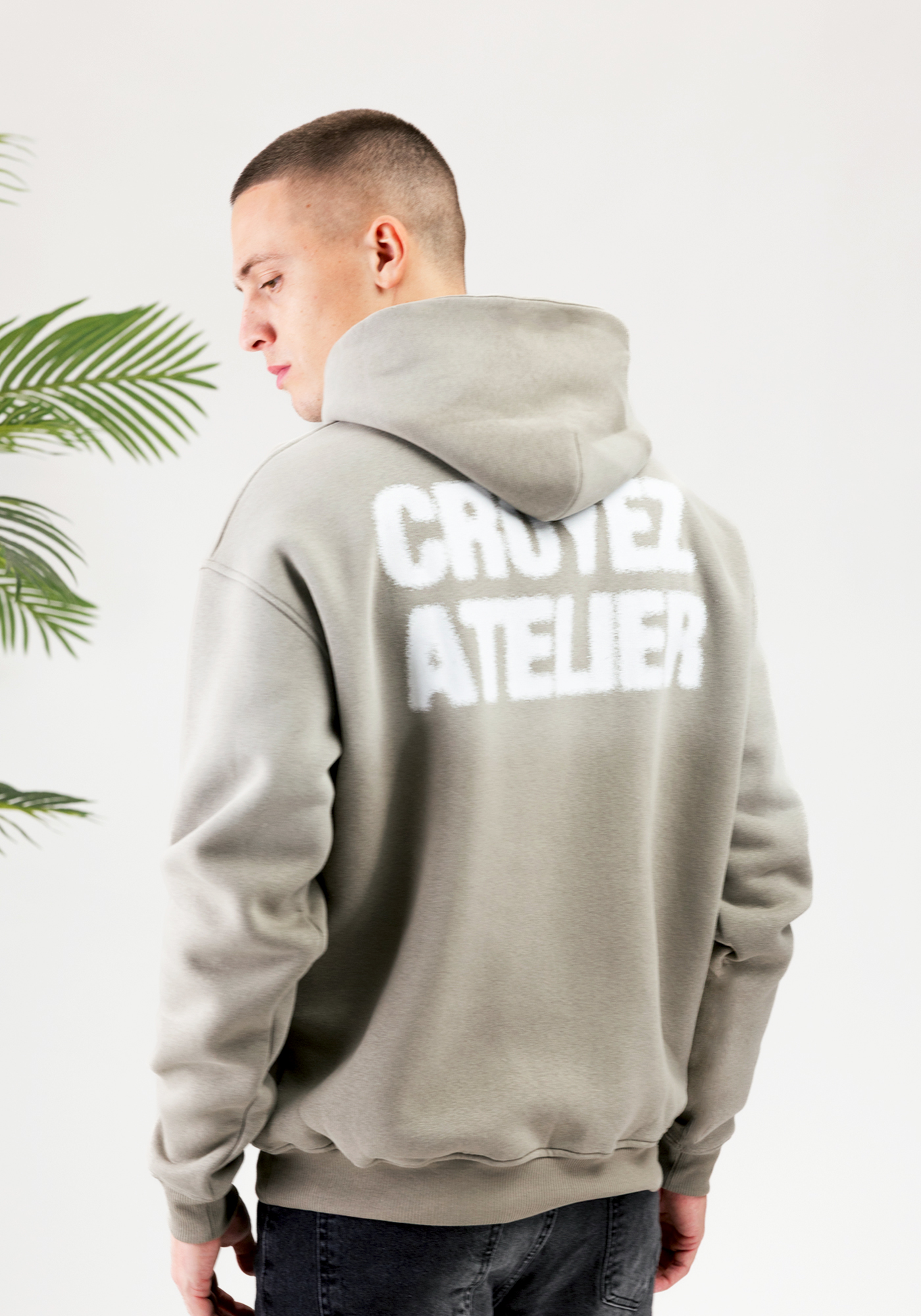 Croyez Sprayed Atelier Hooie - Dusty Olive 1