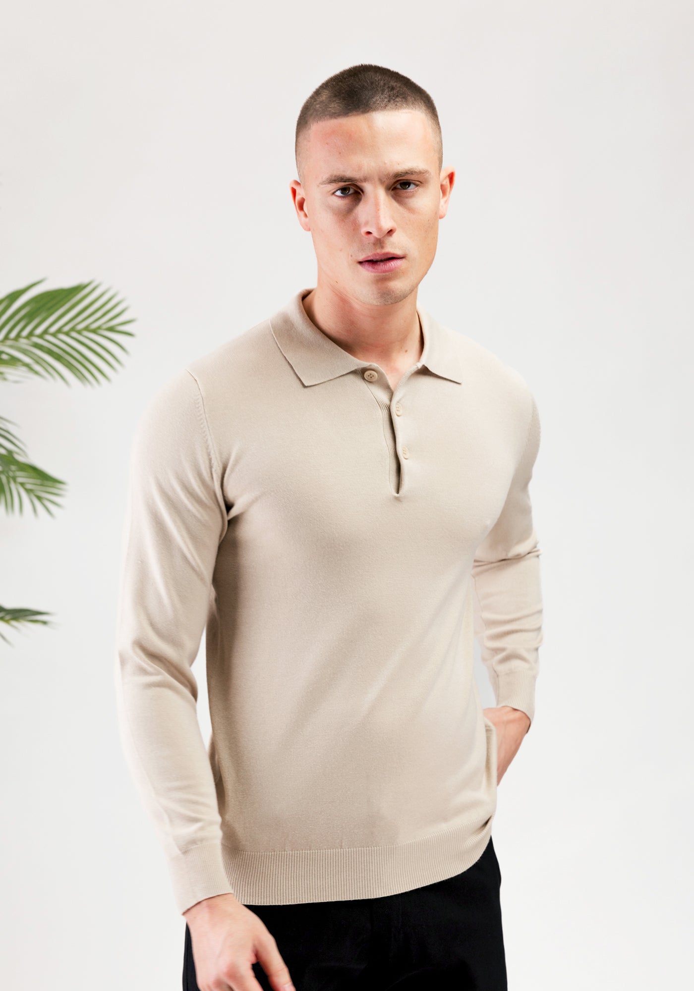 https://cdn.shopify.com/s/files/1/0935/6315/8909/files/CUBAN_POLO--CD1075-BEIGE-2.jpg?v=1771507510 Cotton District CUBAN POLO BEIGE