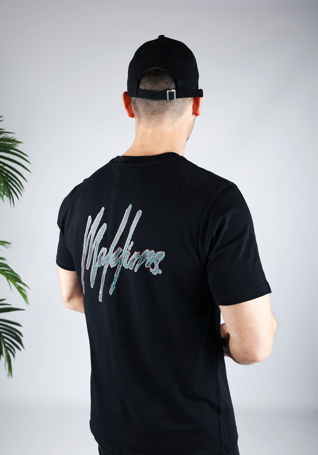 https://cdn.shopify.com/s/files/1/0935/6315/8909/files/MALELIONS_SIGNATURE_SKETCH_T-SHIRT--CD1057-BLACK.jpg?v=1771500161 Cotton District MALELIONS SIGNATURE SKETCH T-SHIRT BLACK