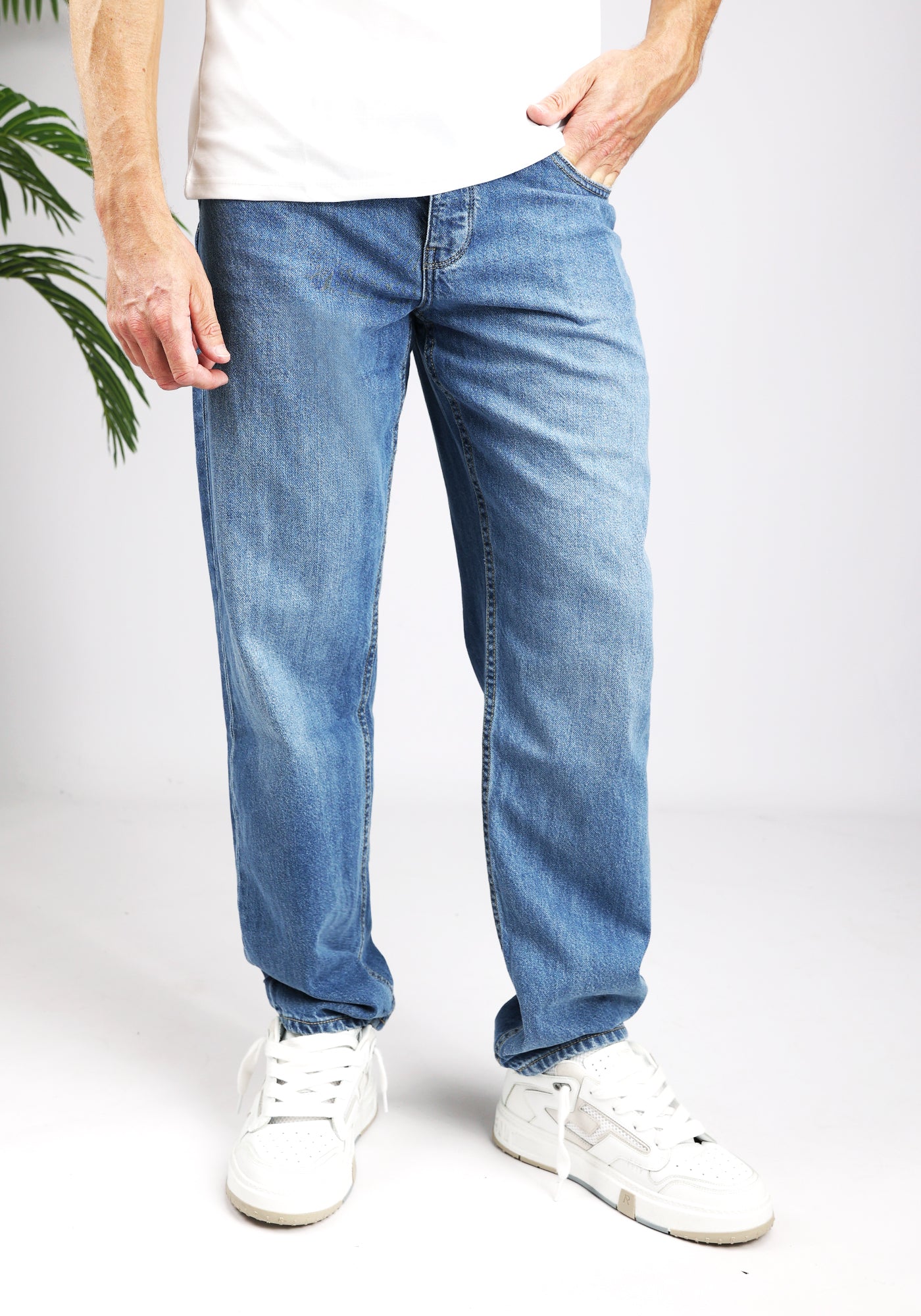 https://cdn.shopify.com/s/files/1/0935/6315/8909/files/PURE_PATH_THE_AIDEN_JEANS--CD1009-MID_BLUE-1.jpg?v=1771422677 Cotton District PURE PATH THE AIDEN JEANS MID BLUE
