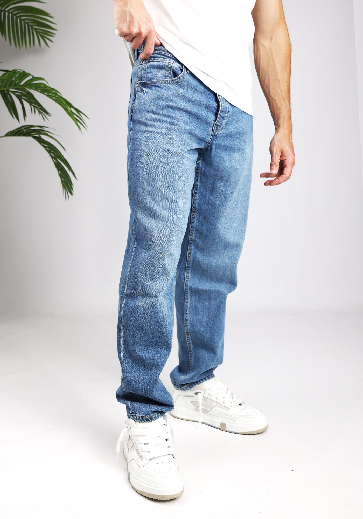 https://cdn.shopify.com/s/files/1/0935/6315/8909/files/PURE_PATH_THE_AIDEN_JEANS--CD1009-MID_BLUE-3.jpg?v=1771422678 Cotton District PURE PATH THE AIDEN JEANS MID BLUE