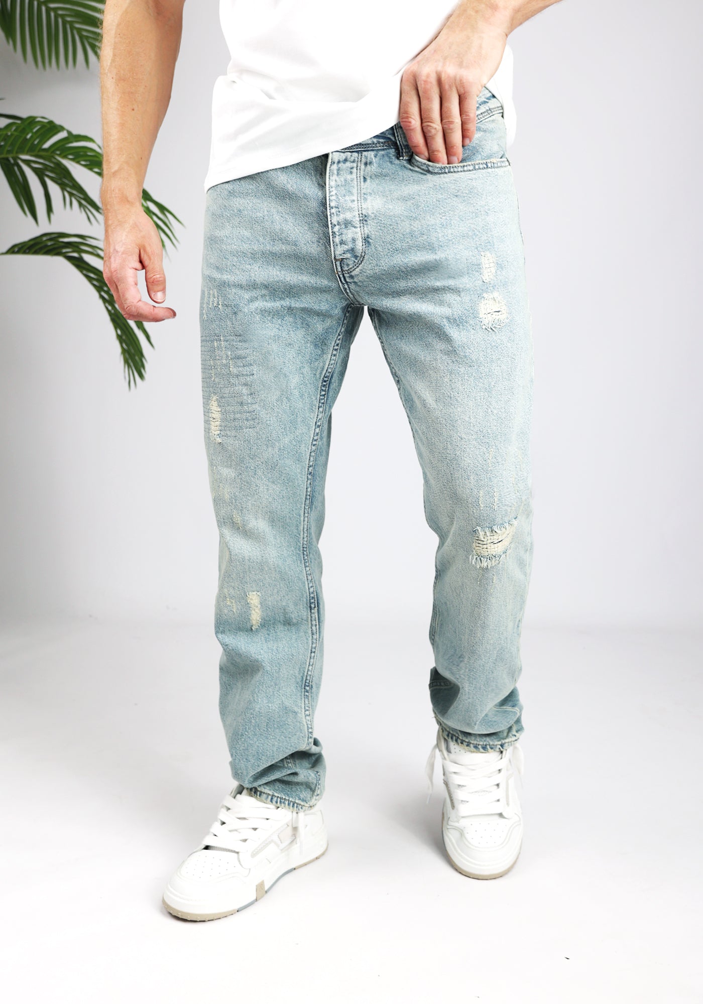 https://cdn.shopify.com/s/files/1/0935/6315/8909/files/PURE_PATH_THE_ERIC_JEANS--CD1010-BLUE_GREEN-2.jpg?v=1771423348 Cotton District PURE PATH THE ERIC JEANS BLUE GREEN