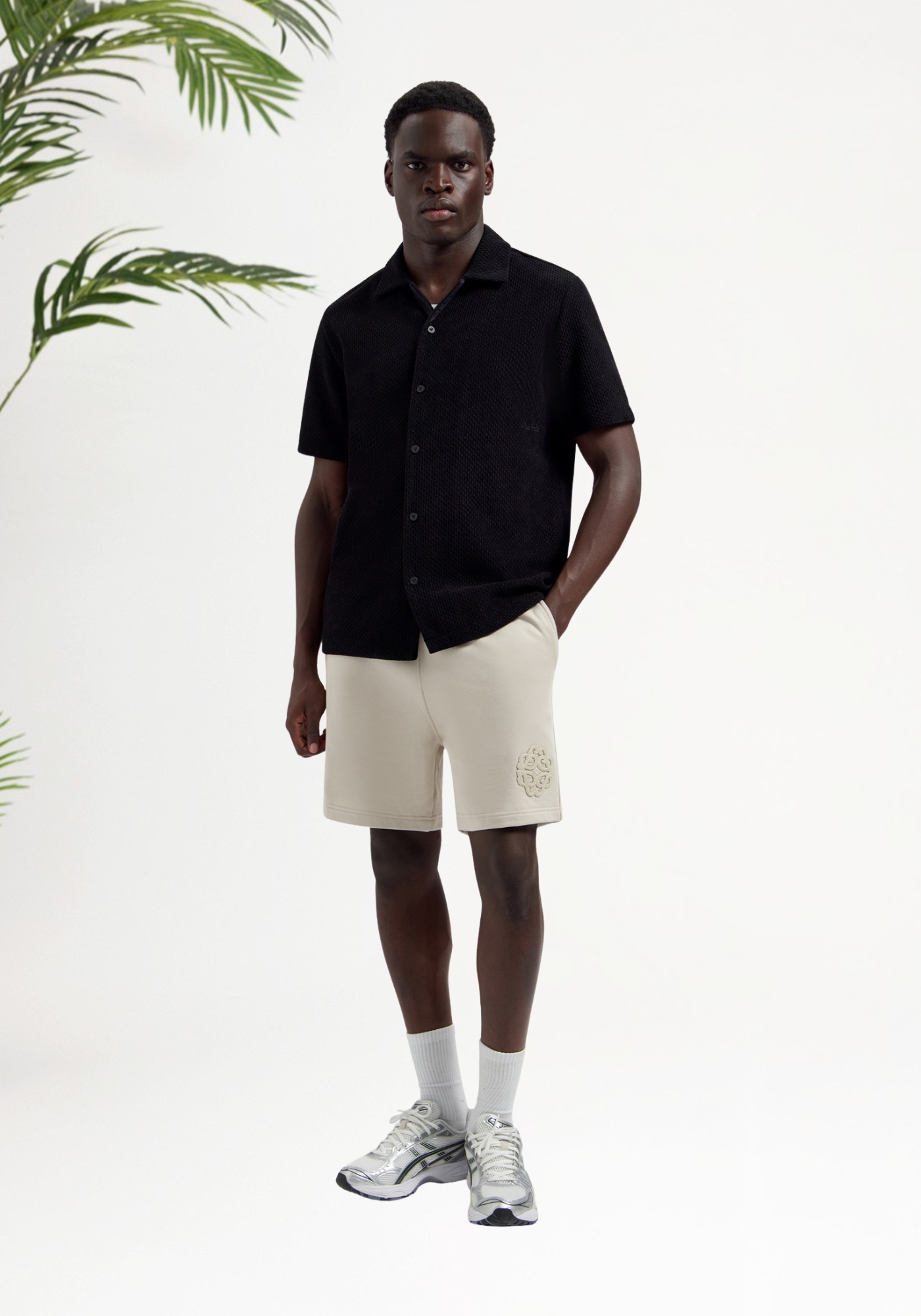 Emblem Badge Sweat Shorts - sand (2)